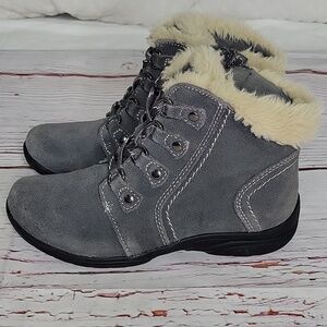 EARTH ORIGINS Women's Gray Suede Fur-Lined Ankle Boots Size 7